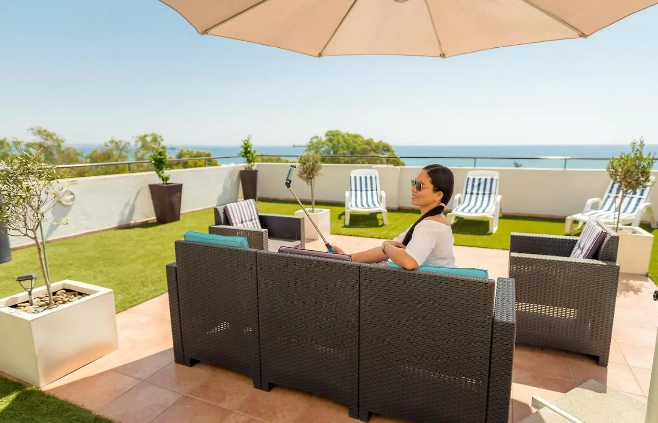 Apartament MAKENZY Seaview PENTHOUSE Larnaca