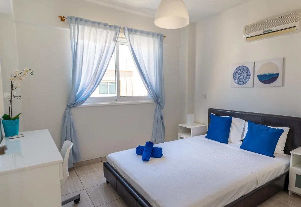 Apartament MAKENZY Seaview PENTHOUSE Larnaca