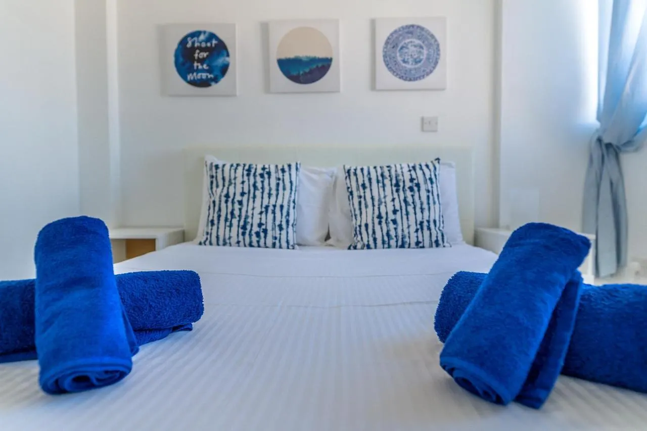 Apartament MAKENZY Seaview PENTHOUSE Larnaca Cypr